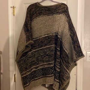 Gap poncho